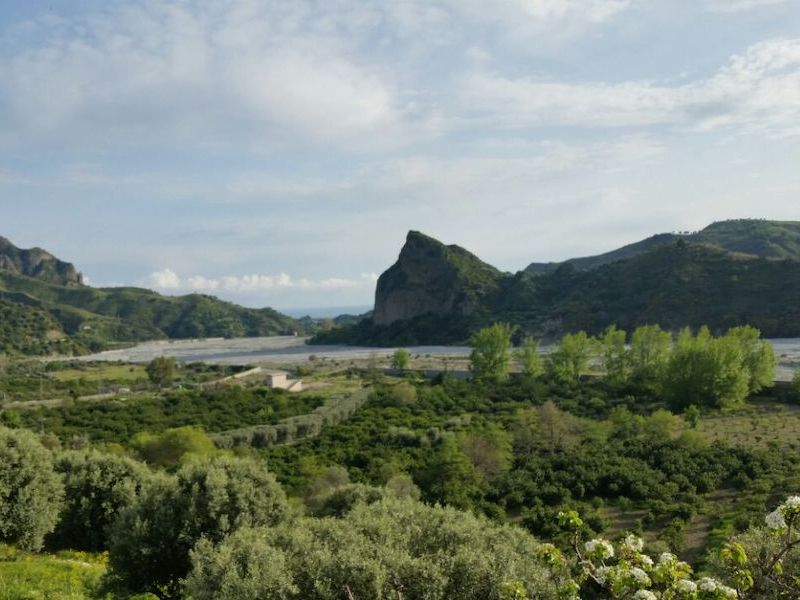 PHOTO 2: Rocca di Lupo Geological Site and Fiumara Amendolea Geological Site, Condofuri 